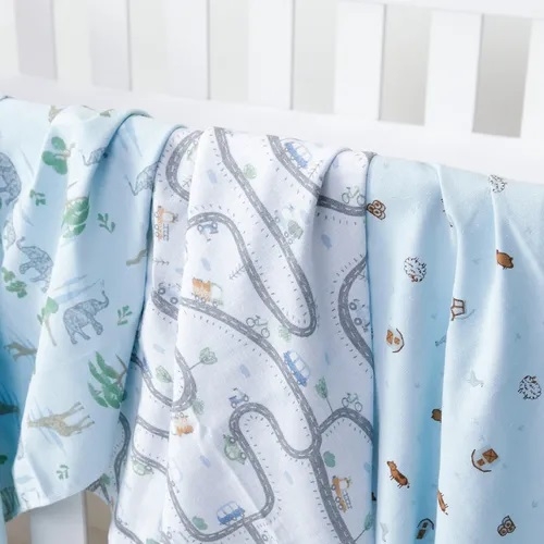 Kit 3 Cueiros Bebê Manta Estampado E Flanelado 80cm X 50cm Cor Menino Azul